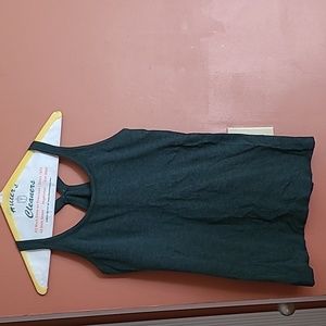 Hunter Green Lululemon tank woth built in bra